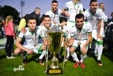 Лудогорец грабна 5-ата!