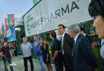 Първа копка на "Трибуна Моци"