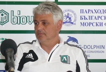 Стойчо Стоев: Ще дам почивка на някои играчи срещу Локо Пловдив